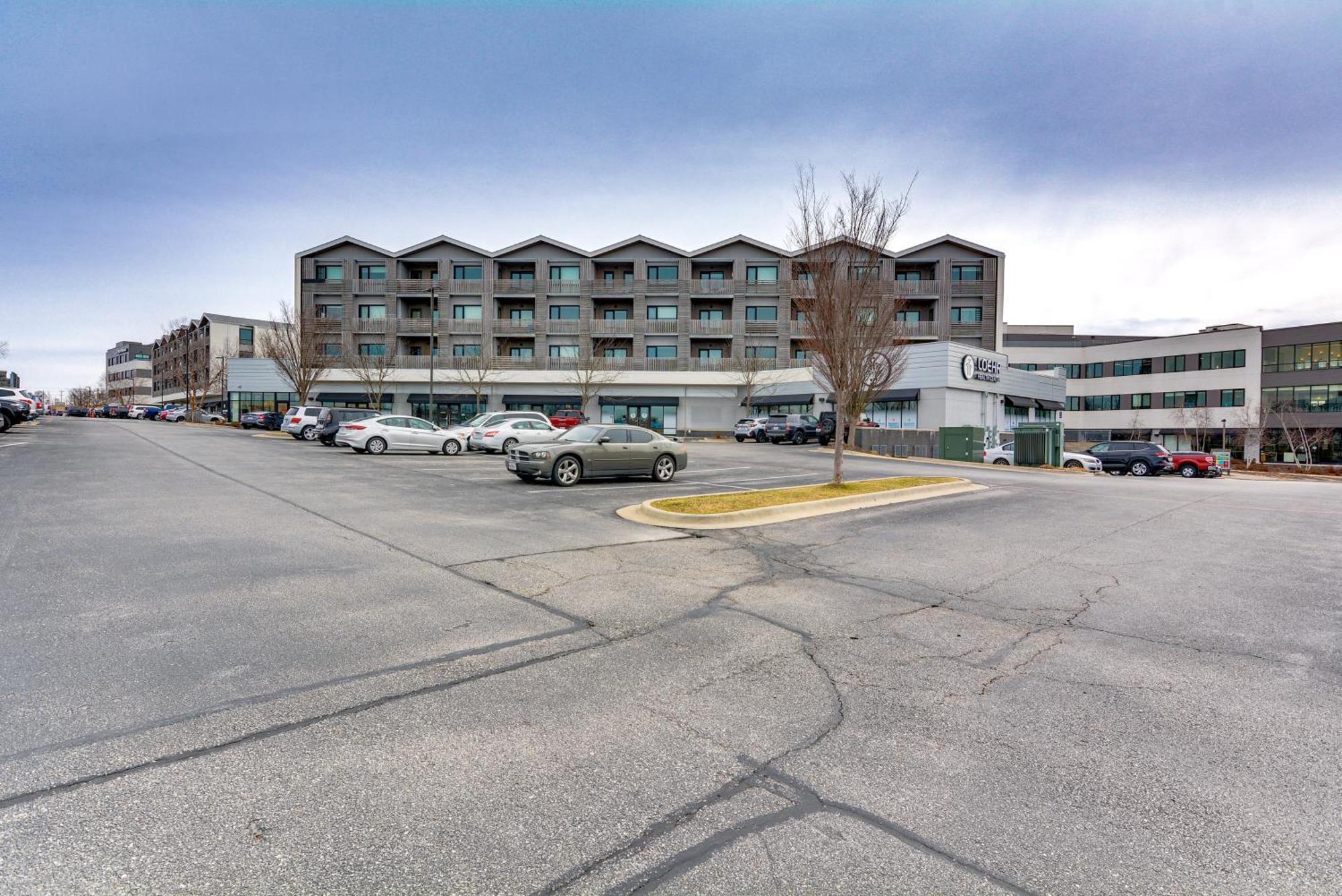 Modern Springfield Apartment About 7 Mi To Downtown! Εξωτερικό φωτογραφία